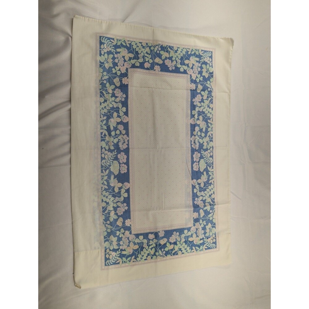 WAMSUTTA Vintage Standard Pillowcases 50/50 ULTRACALE 20x30 USA Floral Blue